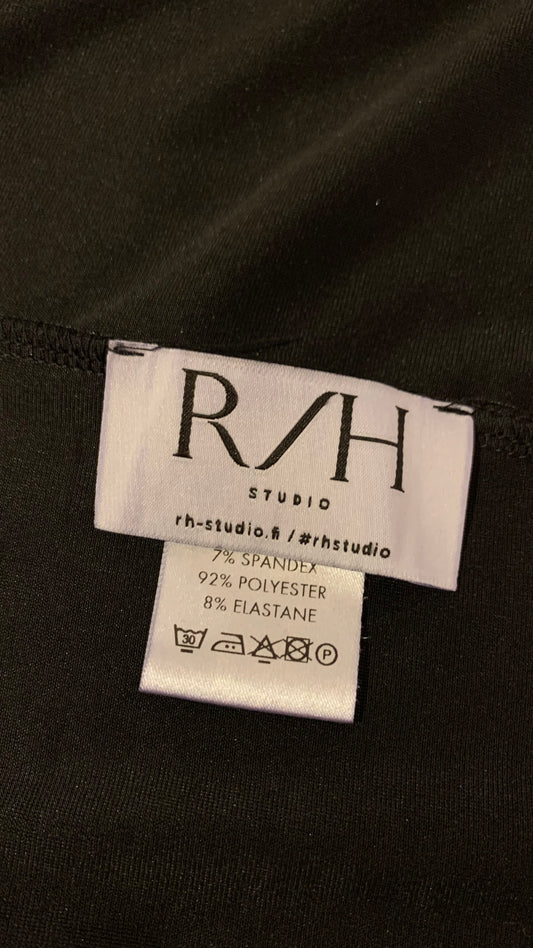 R/H mekko PRE-LOVED