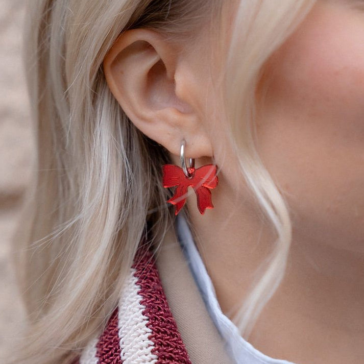 Take a bow earrings
