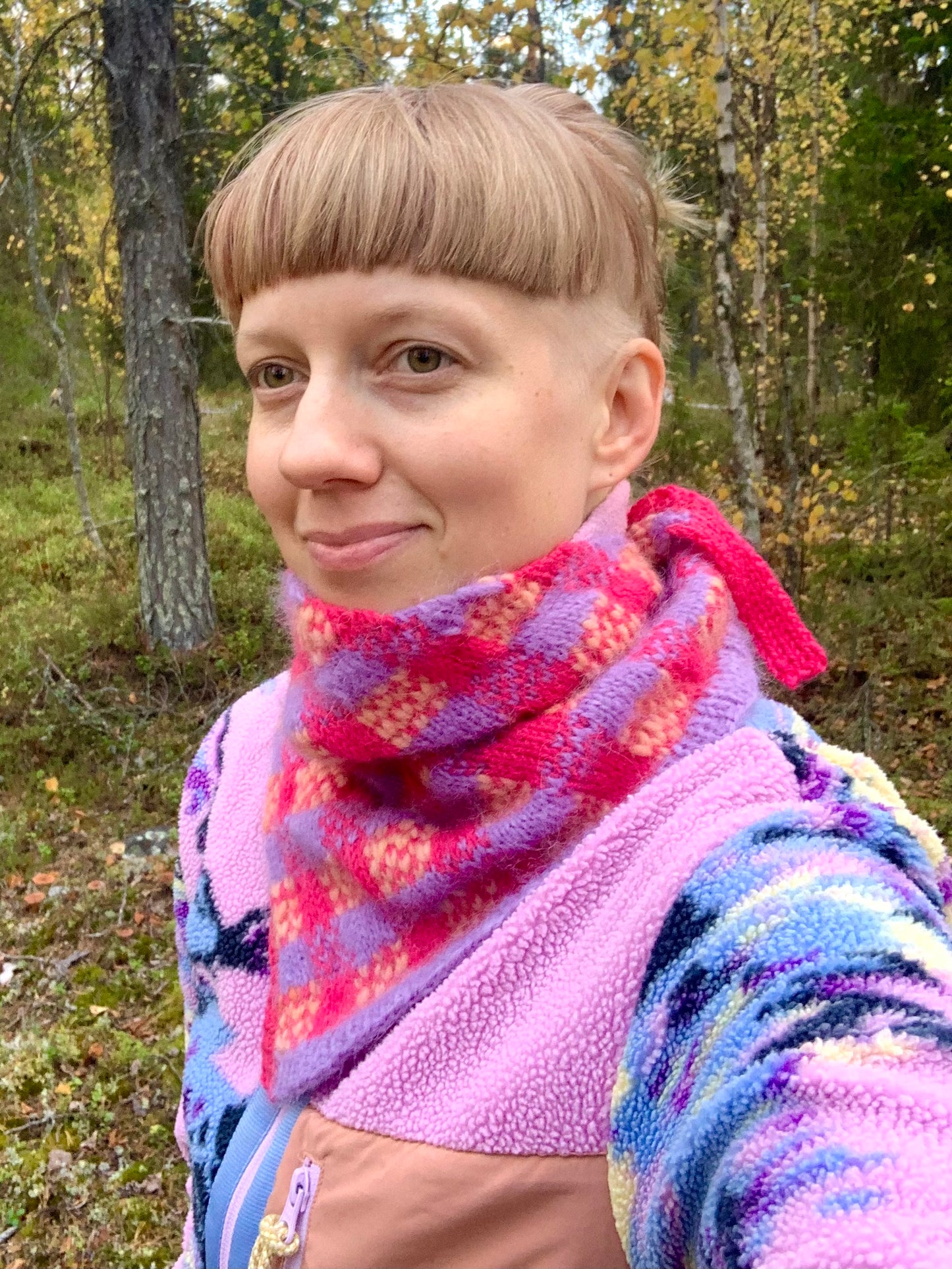 Lainio tartan triangle scarf