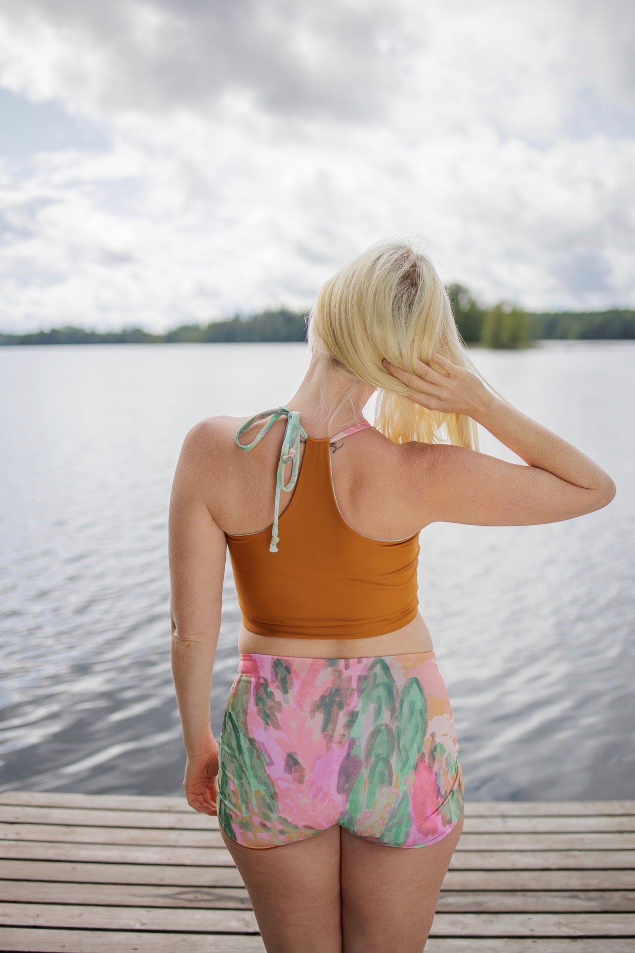 Kuutamo-shortsit - berry sweet