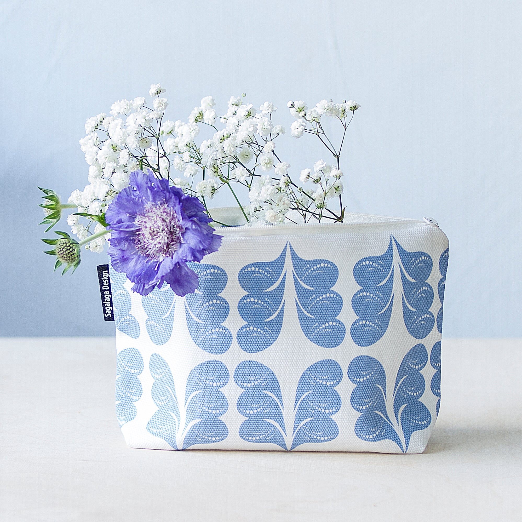Six cosmetic bags