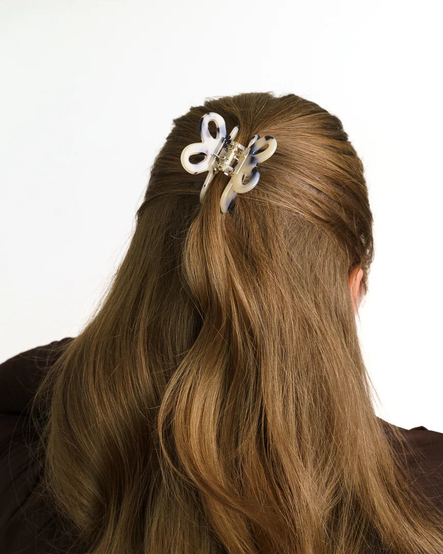 Neila hair clip