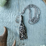 Download an image for Gallery viewing, Tassel necklace
