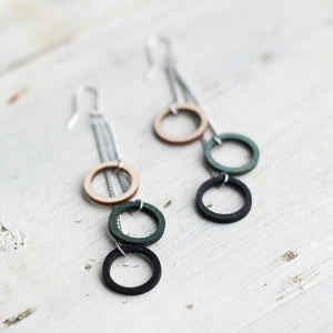 Radius 3 earring