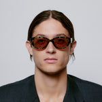 Download an image for Gallery viewing, Winnie
