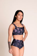 Download an image for Gallery viewing, Sunny Top
