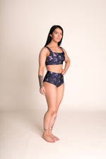 Download an image for Gallery viewing, Sunny Top
