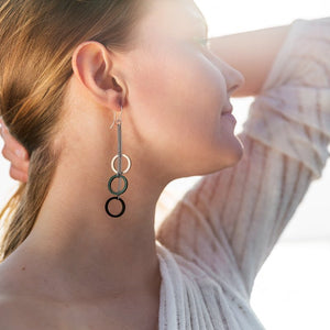 Radius 3 earring