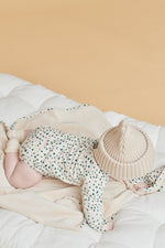 Lataa kuva Galleria-katseluun, Baby Blanket
